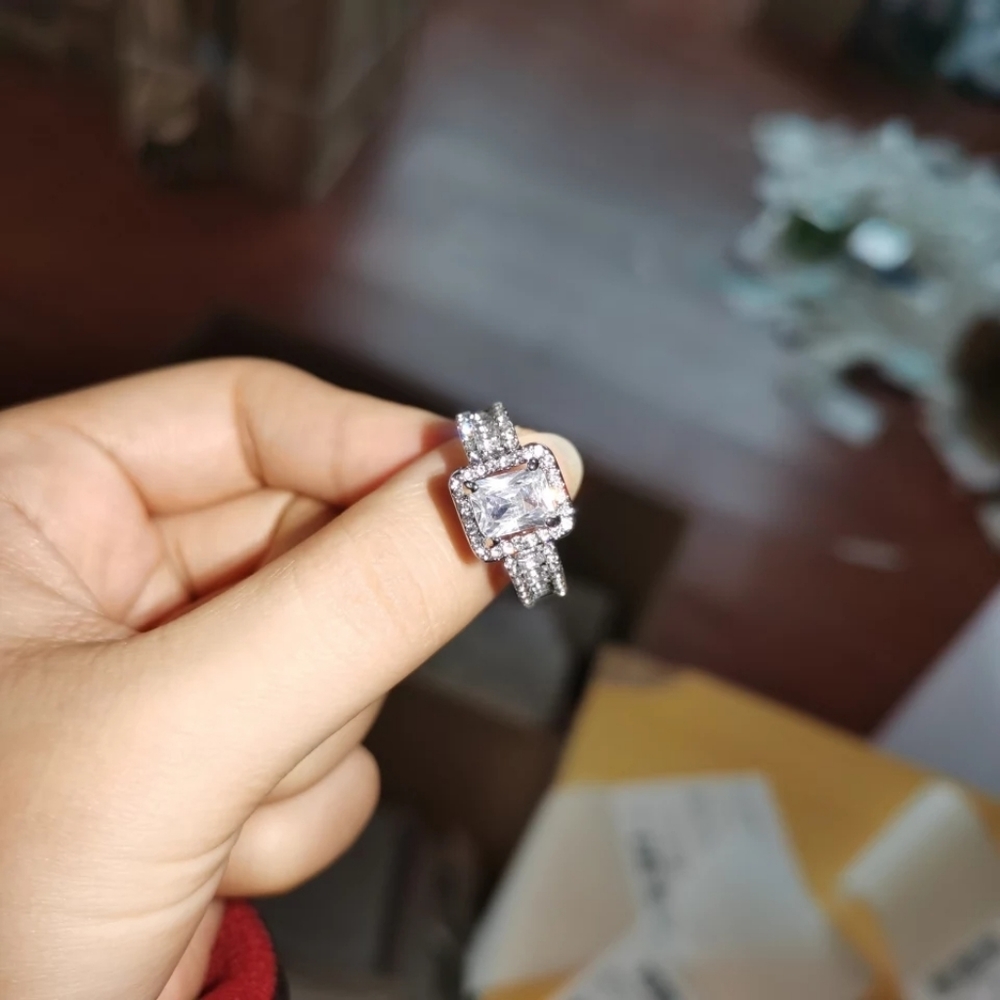 NEW 18K White Gold Radiant Cut Diamond Halo Ring - Picture 5 of 5